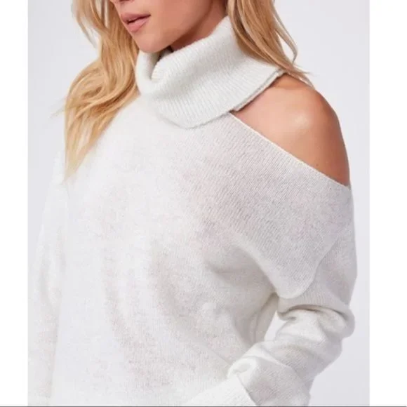 Paige Raundi Cold Shoulder CutOut Metallic Lurex Knit Relaxed Turtleneck Sweater - Picture 9 of 16